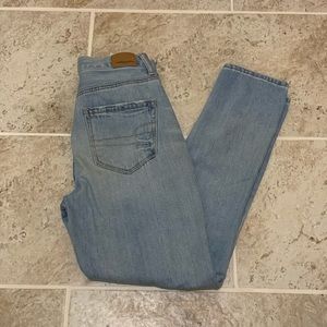 American Eagle Mom Jeans Size 2